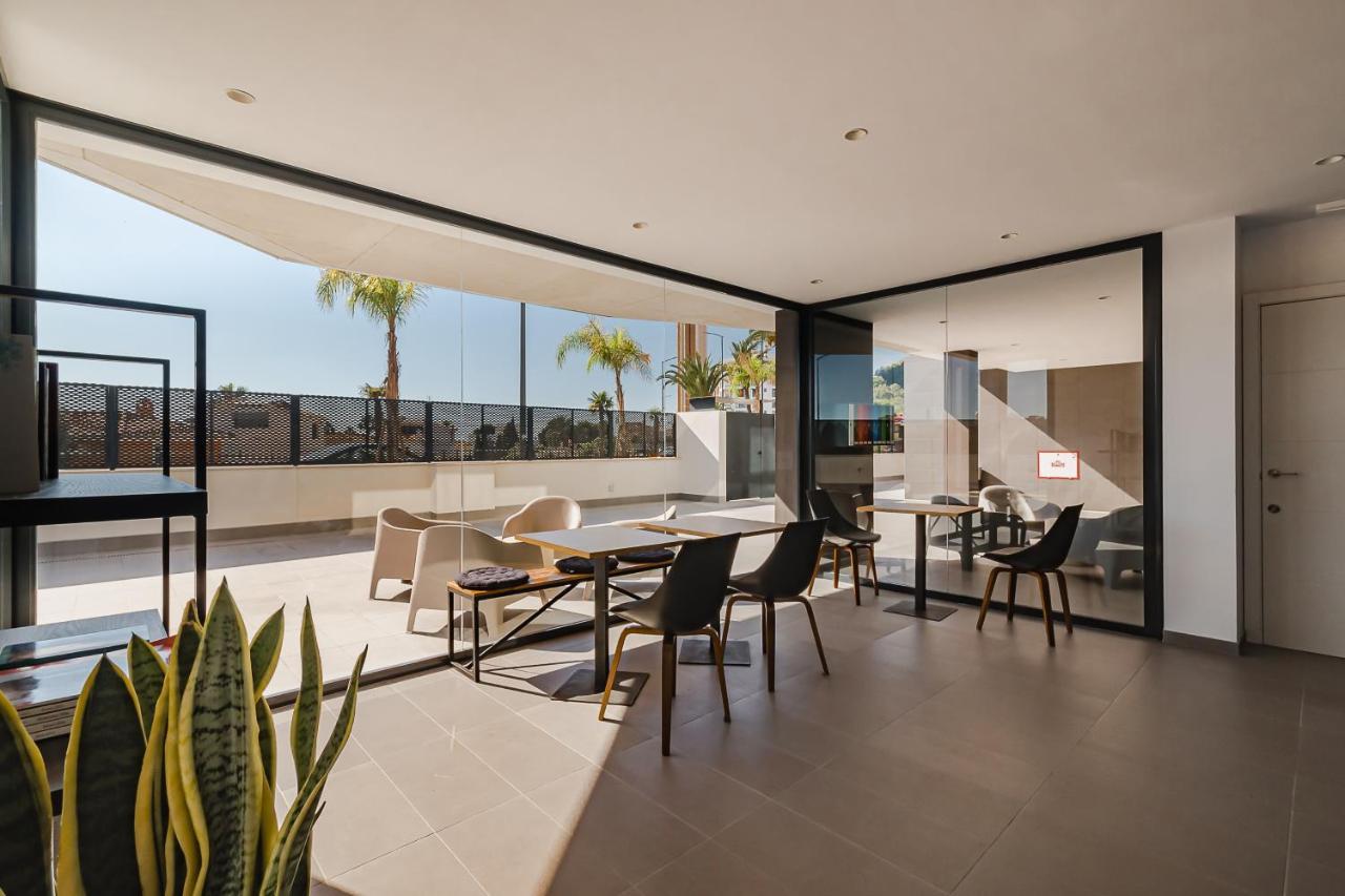 Modern Sea Front Sea Waves Apartment Alicante Exterior photo