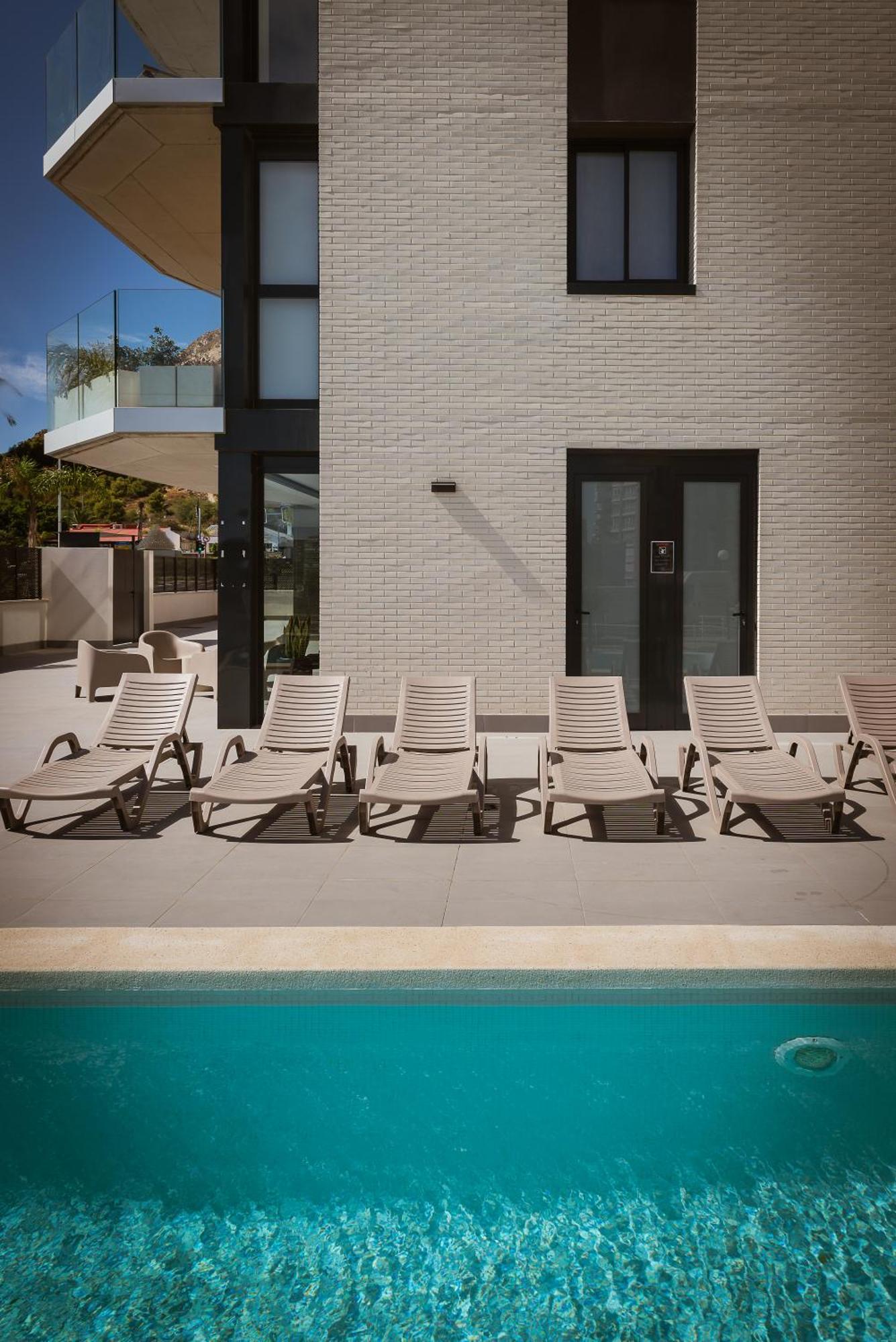 Modern Sea Front Sea Waves Apartment Alicante Exterior photo